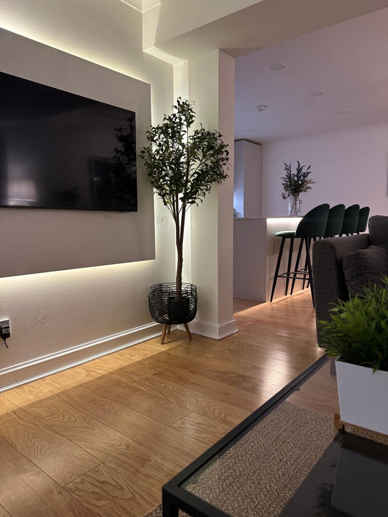 Lux 2 Bedroom Ground Floor Apartment Edinburgh Exterior photo